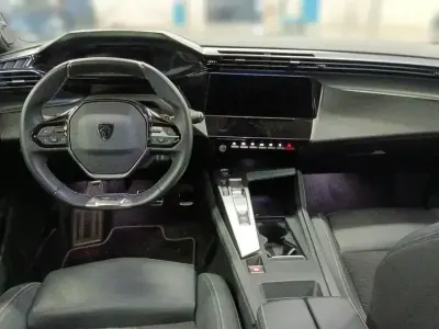 Gebraucht Peugeot 408 GT 224 PS (164 kW) 2022 Lackierung titangrau (metallic) Limousine