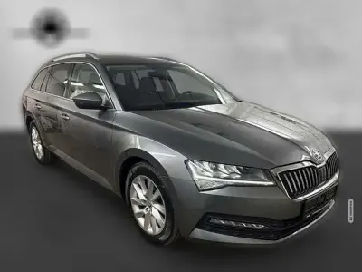 Gebraucht Skoda Superb Ambition 150 PS (110 kW) 2024 Grau metallic