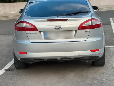 Gebraucht Ford Mondeo 177 PS (130 kW) 2009 Silber Limousine