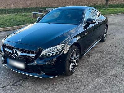 Gebraucht Mercedes C180 AMG line 156 PS (114 kW) 2018 Schwarz Coupé