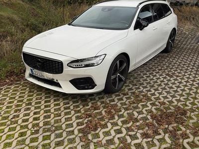 Weiß Gebraucht 2019 Volvo V90 R-Design Kombi | 37.500 €