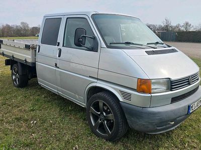 Gebraucht VW T4 88 PS (64 kW) 2002 Silber Van