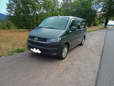 Gebraucht VW Caravelle Trendline 110 PS (80 kW) 2022 Grau Van