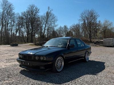 Second-hand BMW 520 150 CP (110 kW) 1995 Negru Berlinǎ