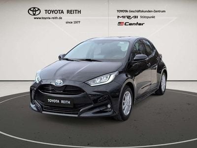 Gebraucht Toyota Yaris Hybrid Team 116 PS (85 kW) 2022 Mysticschwarz Kleinwagen