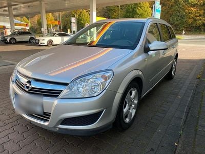 Usata Opel Astra 125 CV (91 kW) 2008 Argento Station wagon
