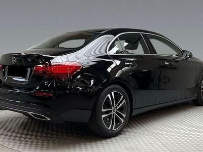 Second-hand Mercedes A220 190 CP (139 kW) 2023 Negru Berlinǎ