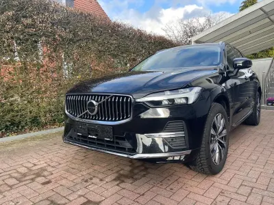 Gebraucht Volvo XC60 Inscription 197 PS (144 kW) 2021 Schwarz SUV