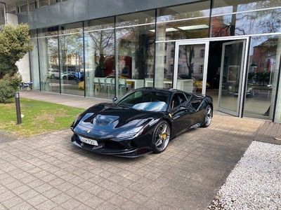 Ferrari F8