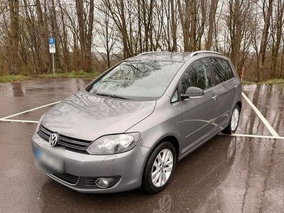 Usado VW Golf VII Style 122 HP (89 kW) 2012 Cinzento Sedan