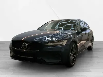Gebraucht Volvo V60 Plus 349 PS (256 kW) 2022 Blau Kombi