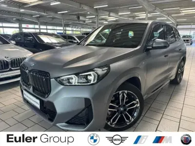 Gebraucht BMW iX1 M Sport 200 kW (272 PS) 2023 Grau SUV