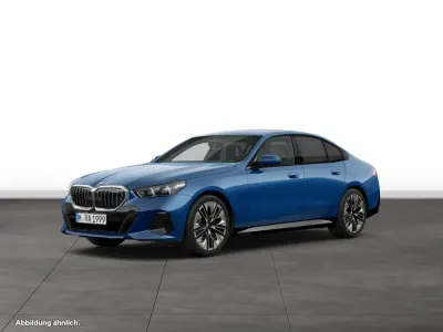 Gebraucht BMW 520 M Sport 190 PS (139 kW) 2025 Blau Limousine