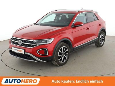 Second-hand VW T-Roc Style 150 CP (110 kW) 2022 Roșu SUV