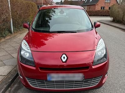 Gebraucht Renault Grand Scénic III Luxe 131 PS (96 kW) 2010 Rot Van / Kleinbus