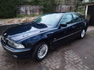 Używany BMW 520 150 KM (110 kW) 1999 Niebieski Sedan/Limuzyna