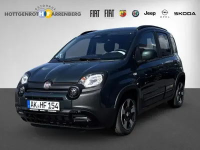 Gebraucht Fiat Panda Cross Cross 65 PS (47 kW) 2026 Foresta grün Kleinwagen