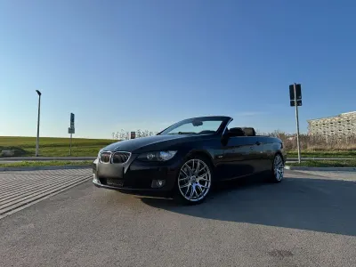 Gebraucht BMW 325 Sport Line 218 PS (160 kW) 2007 Schwarz Cabrio