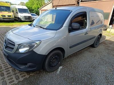 Mercedes Citan 109