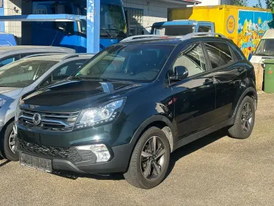Gebraucht SsangYong Korando 178 PS (130 kW) 2018 Grün SUV