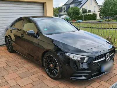 Gebraucht Mercedes A250 AMG 224 PS (164 kW) 2021 Schwarz Limousine