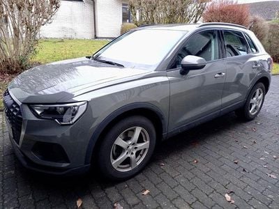Gebraucht Audi Q3 Ambiente 150 PS (110 kW) 2019 Grau SUV