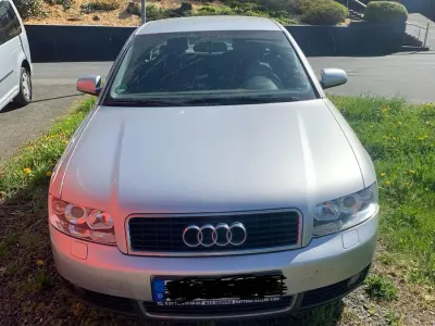 Gebraucht Audi A4 150 PS (110 kW) 2001 Grau Limousine
