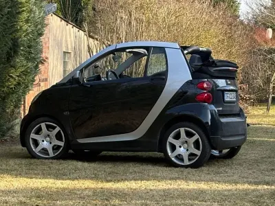 Gebraucht Smart ForTwo Cabrio 71 PS (52 kW) 2010 Schwarz Cabrio