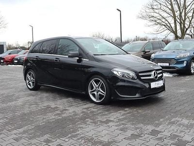 Gebraucht Mercedes B250 AMG 211 PS (155 kW) 2015 Schwarz Van / Kleinbus