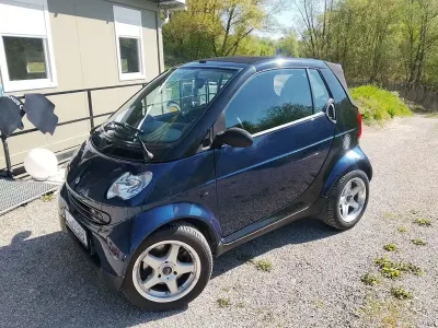 Gebraucht Smart ForTwo Cabrio Pure 41 PS (30 kW) 2003 Blau Cabrio
