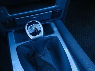 Gebraucht BMW 525 218 PS (160 kW) 2009 Blau Limousine