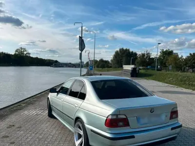 Gebraucht BMW 525 163 PS (119 kW) 2001 Limousine