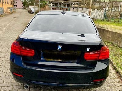 gebraucht BMW 320 2012