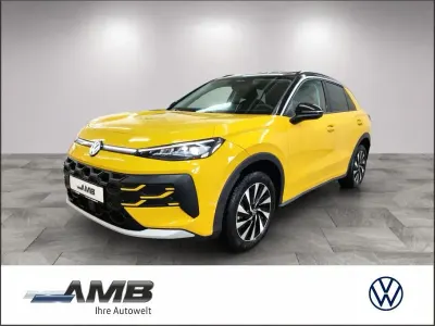 Gebraucht VW T-Roc Cabriolet Life 116 PS (85 kW) 2026 Canary yellow uni schwarz uni SUV