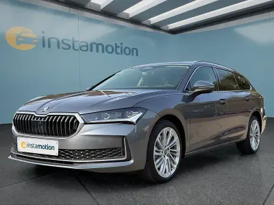 Neu Skoda Superb 193 PS (141 kW) 2026 Grau Kombi