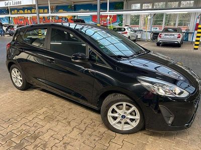 Gebraucht Ford Fiesta 101 PS (74 kW) 2019 Schwarz Limousine