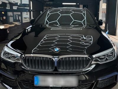 Schwarz Gebraucht 2019 BMW 520 M Sport Kombi | 26.599 € (Fairer Preis)