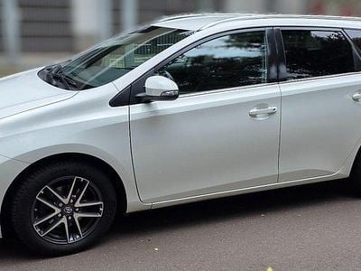 Toyota Auris Touring Sports