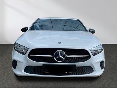 Gebraucht Mercedes A200 163 PS (119 kW) 2020 Weiß Kleinwagen