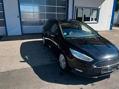 Gebraucht Ford Focus Trend 120 PS (88 kW) 2016 Schwarz Kombi