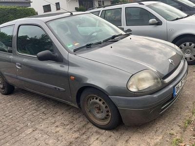 Renault Clio II