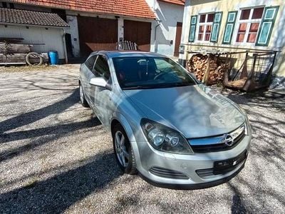 Gebraucht Opel Astra 103 PS (75 kW) 2006 Grau Coupé