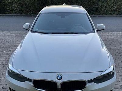 BMW 325