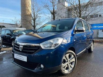 Gebraucht Dacia Lodgy Celebration 116 PS (85 kW) 2015 Blau Van / Kleinbus