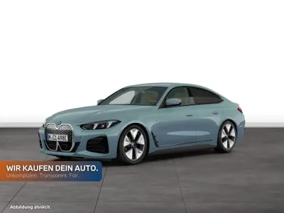 Gebraucht BMW i4 Comfort Edition 250 kW (340 PS) 2025 Cape york grün metallic Limousine