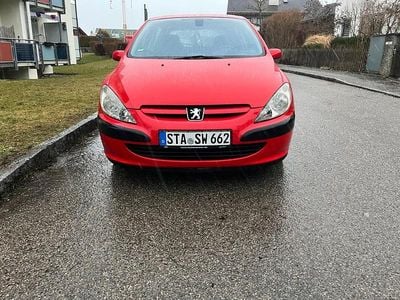 Second-hand Peugeot 307 Premium 109 CP (80 kW) 2001 Roșu Hatchback