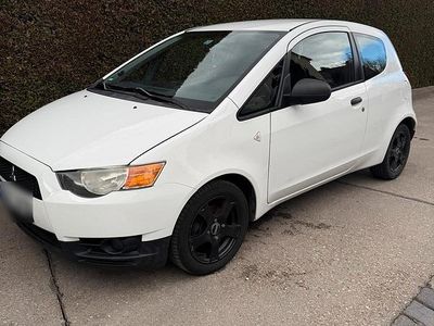Gebraucht Mitsubishi Colt 75 PS (55 kW) 2009 Weiß Kleinwagen