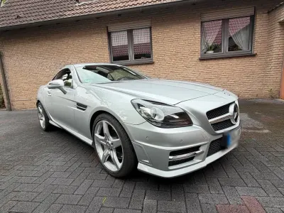 Gebraucht Mercedes SLK200 AMG line 184 PS (135 kW) 2011 Silber Cabrio