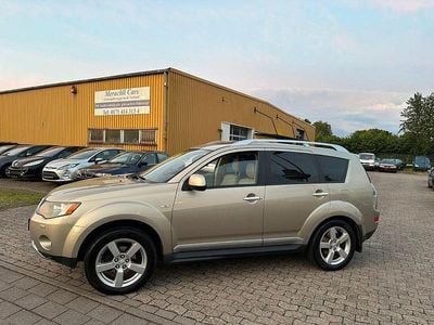 Gold Gebraucht 2010 Mitsubishi Outlander Instyle SUV | 9.900 €
