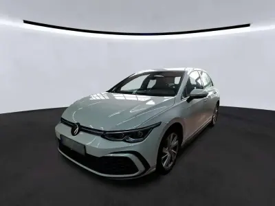 Gebraucht VW Golf VIII GTE 245 PS (180 kW) 2021 Pure white Limousine